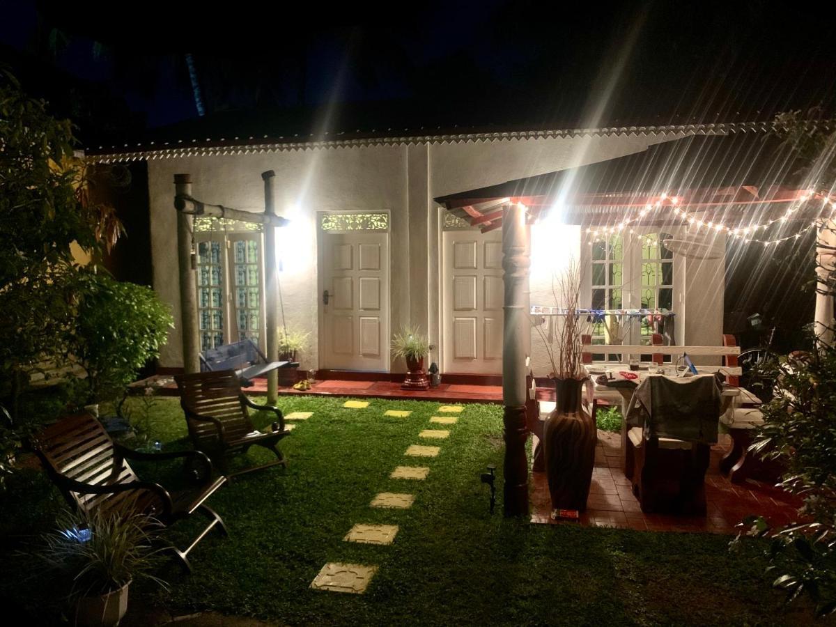 Silvas Surf Home Weligama Exterior photo