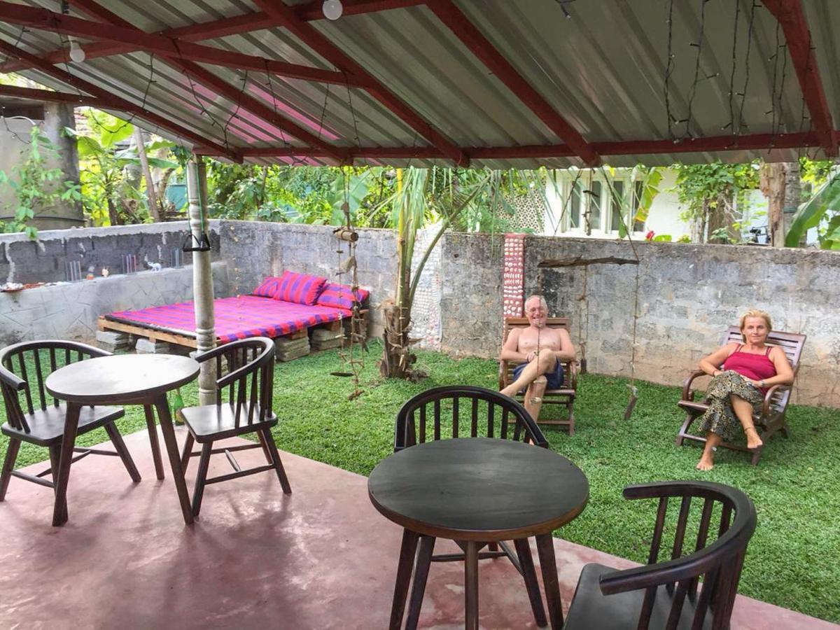 Silvas Surf Home Weligama Exterior photo